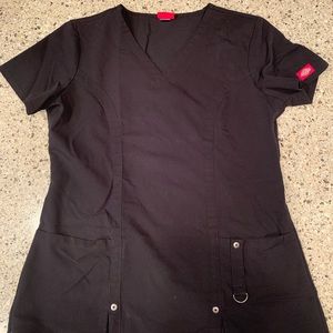 Dickies Scrub top